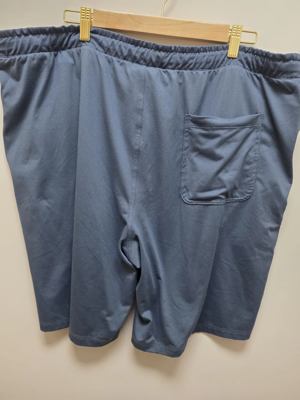 Eddie Bauer casual athletic